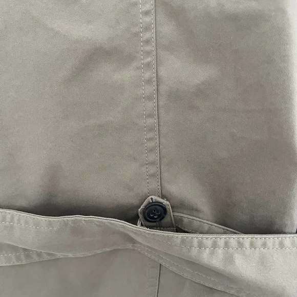 NWOT Express Tan Trench Coat Size Medium - Picture 8 of 8